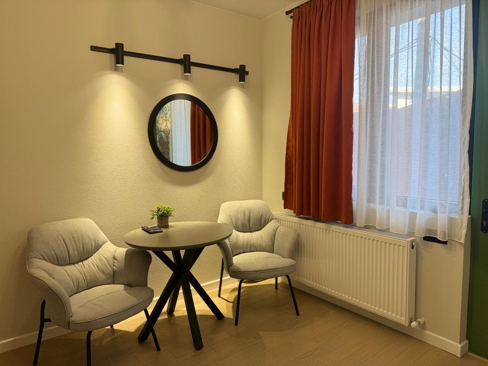 Premium With Terrace In Old Тбилиси