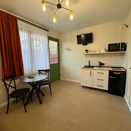 Premium Apartments With Terrace In Old Tbilisi Exterior photo